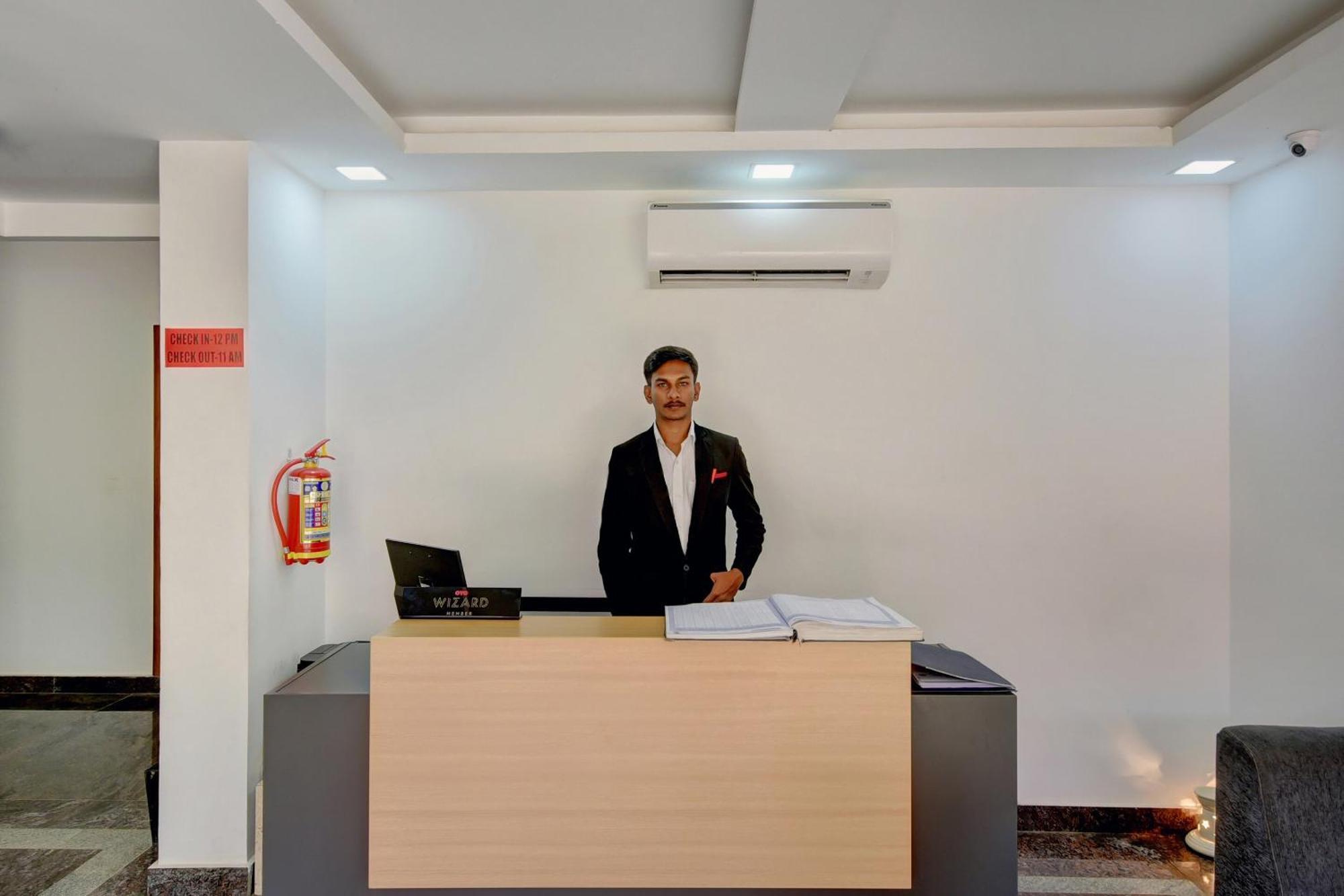 Super Grand Collection O Near Sarjapur Road Near 7D Voyage Hotel Bangalore Ngoại thất bức ảnh