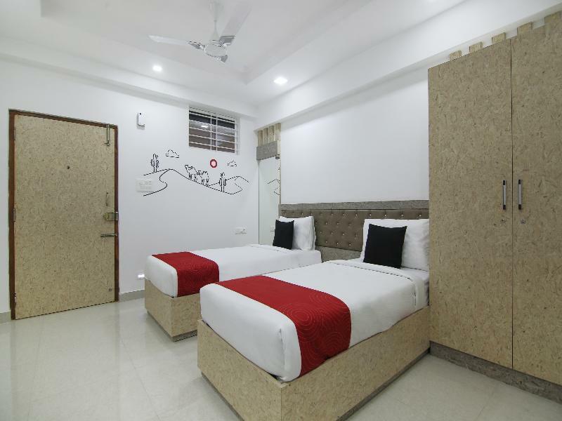 Super Grand Collection O Near Sarjapur Road Near 7D Voyage Hotel Bangalore Ngoại thất bức ảnh